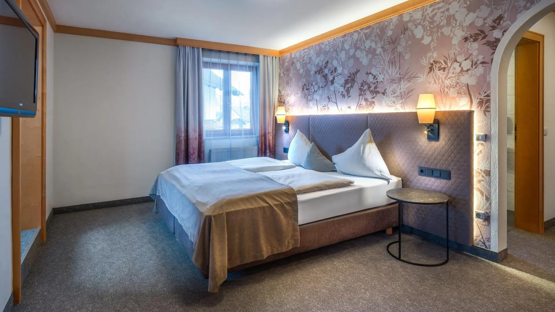 Hotel Koeniggut Wals-Siezenheim 4*,  Avusturya