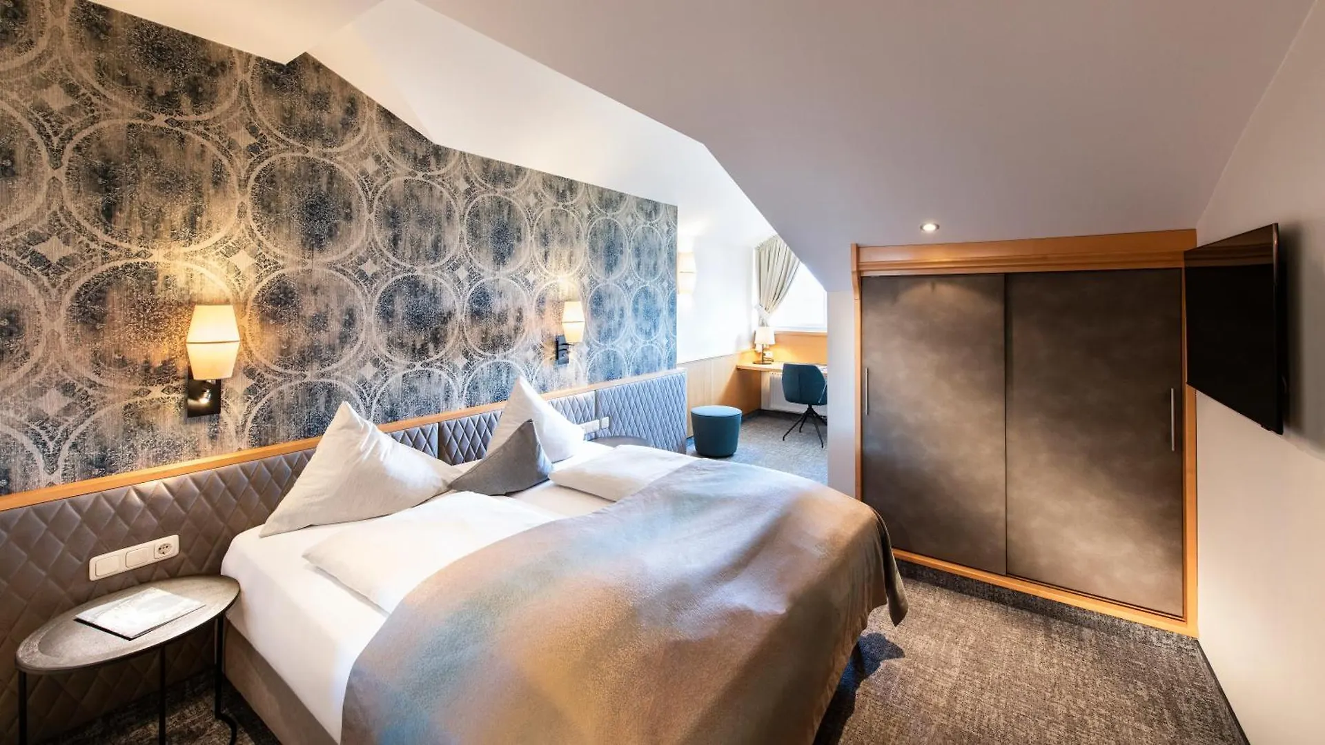 Hotel Koeniggut Wals-Siezenheim 4*,